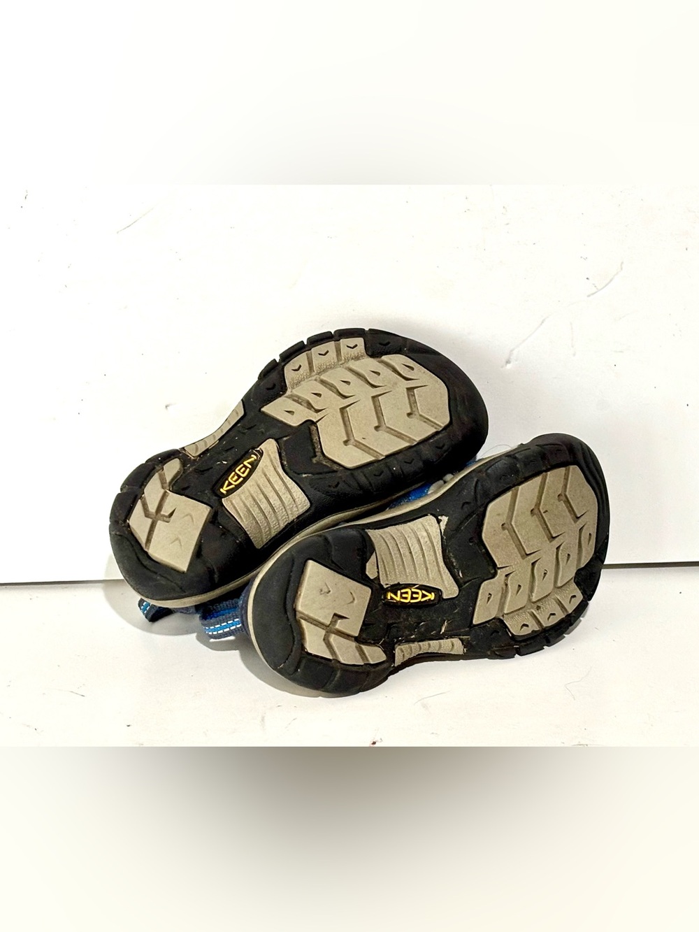 Size 13 Kids - KEEN Venice H2 Blue Closed Toe Hiking Sandals - Picture 7 of 8